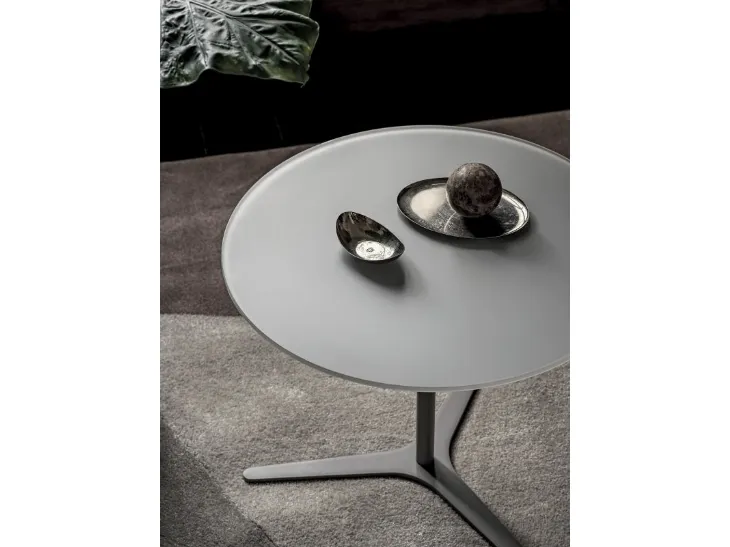 Tavolino con struttura in acciaio e piano in cristallo antigraffio Elica di Bontempi