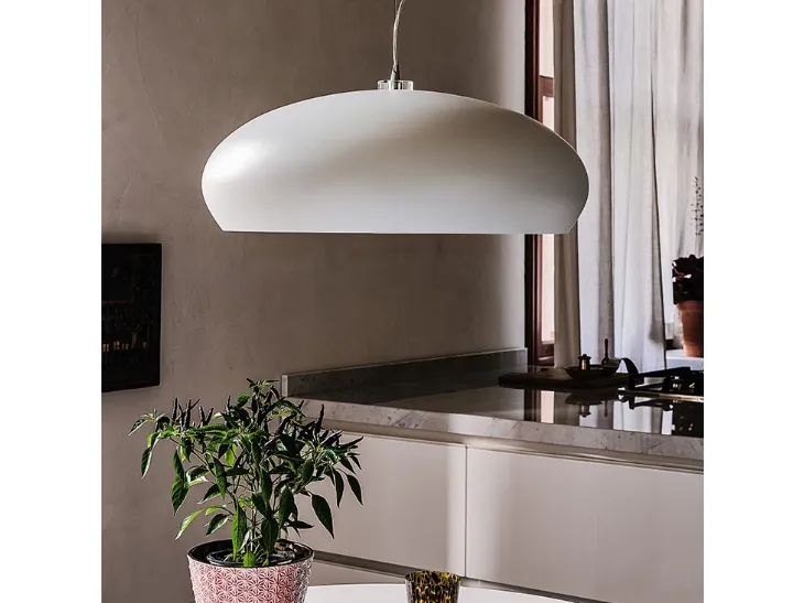 Lampada a sospensione in acciaio cromato a cupola bianca Hublot di Cattelan Italia