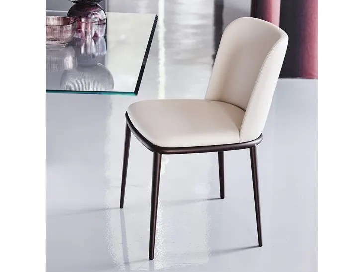 Sedia in pelle senza braccioli con struttura in metallo Magda ML di Cattelan Italia