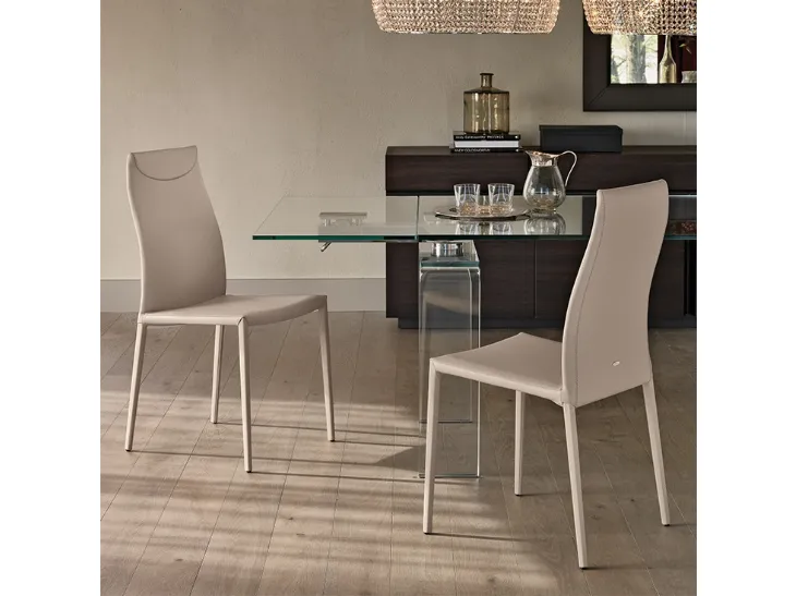 Sedia rivestita in ecopelle Maya Flex di Cattelan Italia