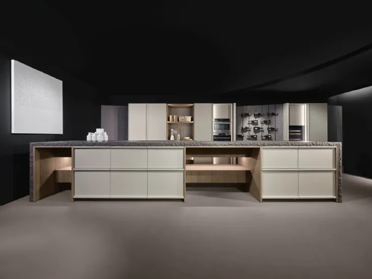 Cucina Design Arena Mass + K table con penisola di Maistri