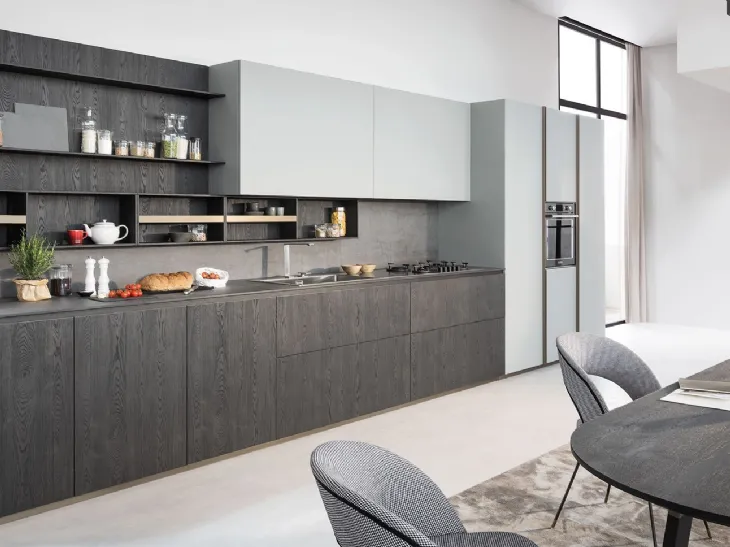 Cucina Design lineare in rovere Vulcano e laccato opaco Segni 02 di Zampieri Cucine