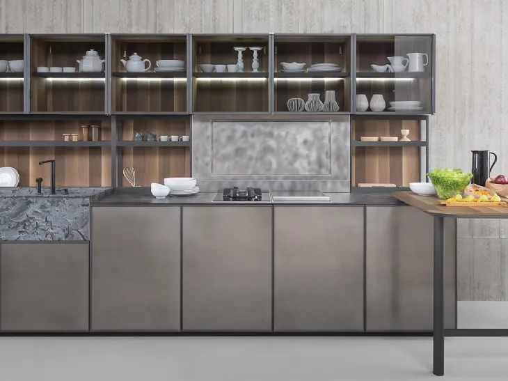 Cucina Design con penisola XP 03 in vetro acidato di Zampieri Cucine