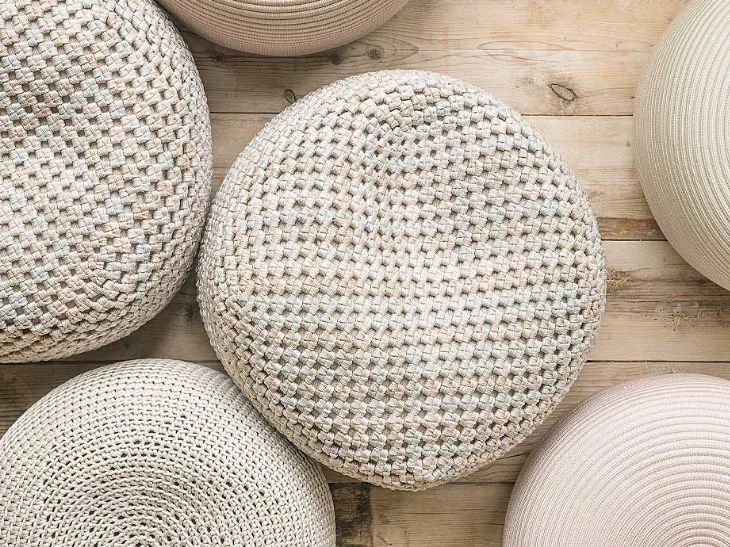 Pouf da Giardino Berry di Paola Lenti