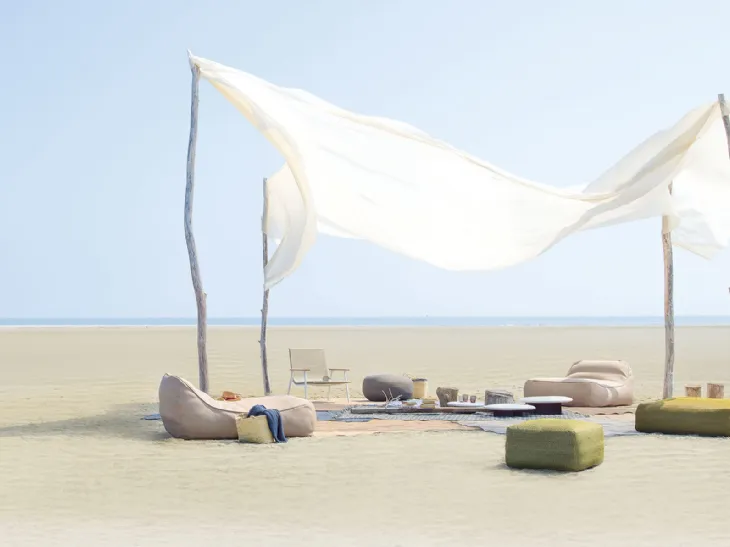 Pouf Hopi in tessuto imbottito di Paola Lenti