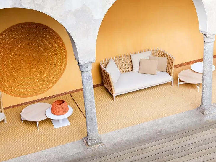 Divano da giardino Wabi di Paola Lenti