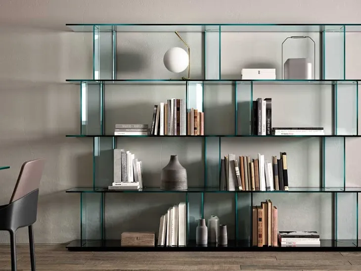 Libreria per Ufficio Inori in vetro con base in legno di Fiam